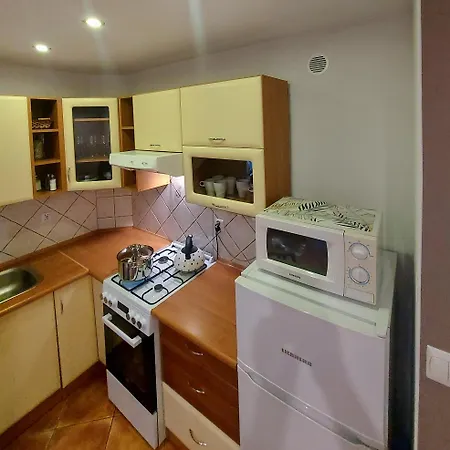 Apartament 14 Nowy Targ - słoneczne mieszkanie z widokiem na Tatry * Banska Wyzna